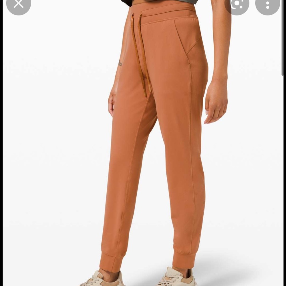 lululemon athletica Women's Track Joggers in Rust